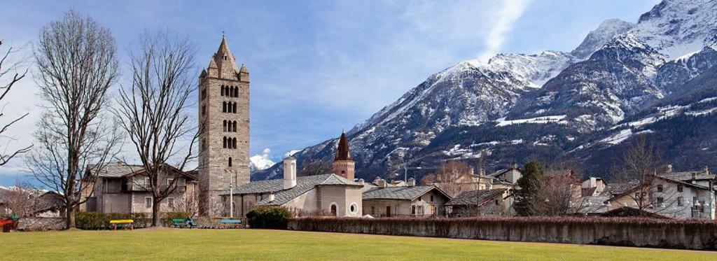 Al Borgo Di Sant'Orso - Cir 0342 Daire Aosta Dış mekan fotoğraf
